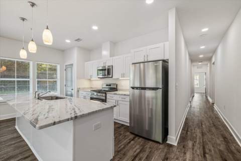 1735 JacksonBluff Road, Tallahassee FL - photo 15 of 38