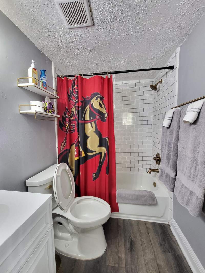 1 bedroom Condominium at 253 Hayden Road, Seminole Legends Condos, Tallahassee — photo 2