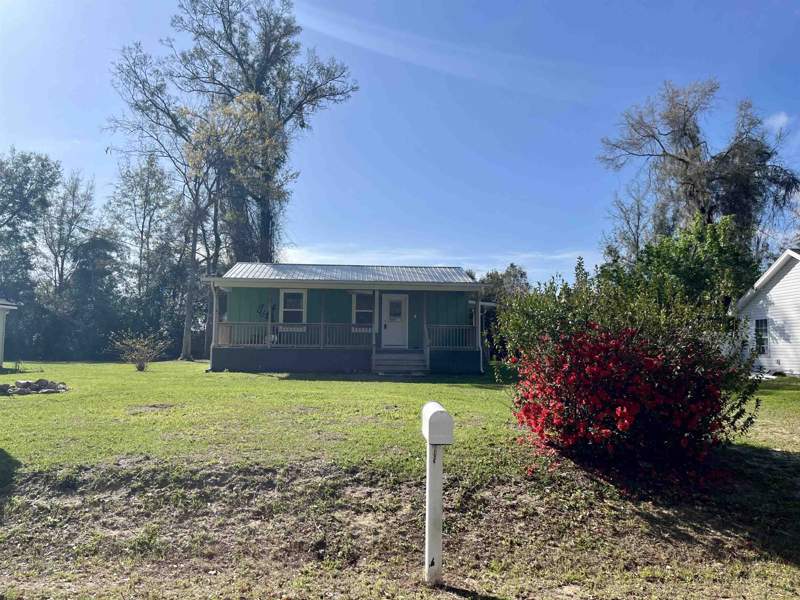 2 bedroom Detached at 67 Summer Brooke Lane, Wakulla Gardens, Crawfordville — photo 2