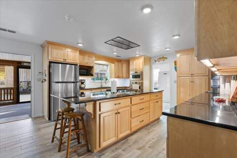 218 SE Thirteenth Street, Steinhatchee FL - photo 14 of 70