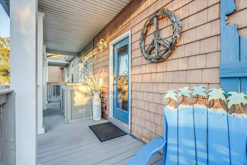 3 bedroom Townhouse at 9 Mashes Sands Road, Georges Light House Point, Panacea — photo 2