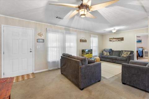 1421 Oak Pond Lane, Steinhatchee FL - photo 19 of 49