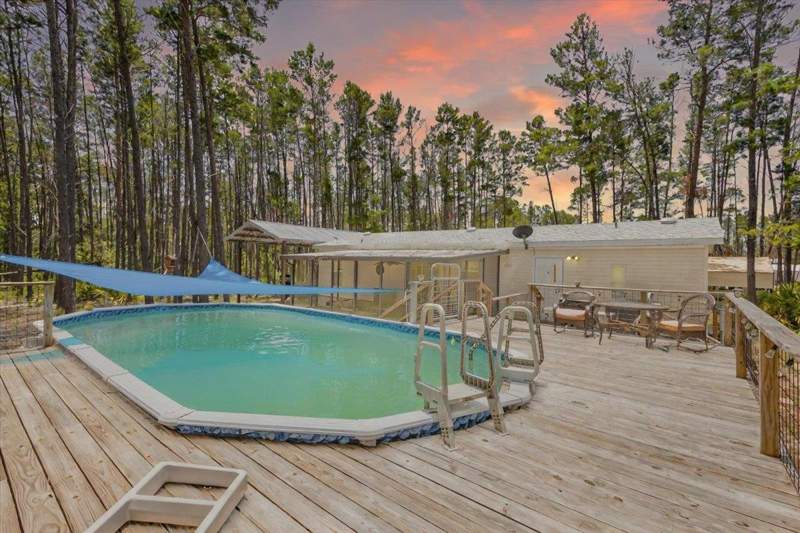 3 bedroom ManufacturedHome at 1421 Oak Pond Lane, Sugar Hills Estate, Steinhatchee — photo 3