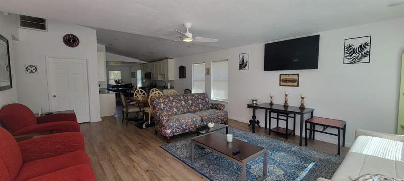 3 bedroom Detached at 2758 Roberts Avenue, Hillary Court, Tallahassee — photo 2
