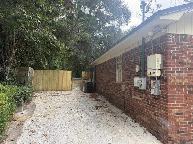 4 bedroom Detached at 2357 Eastgate Way, Eastgate, Tallahassee — photo 2