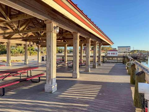 709 SE 3rd Street, Carrabelle FL - photo 16 of 70