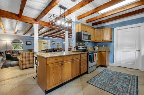 3938 Edgewater Drive, Tallahassee FL - photo 14 of 37