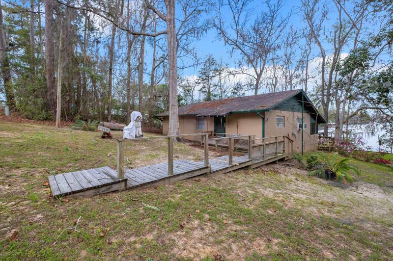 2 bedroom Detached at 399 Davidson Street, Davidson's Lake Talquin Subdiv, Quincy — photo 3