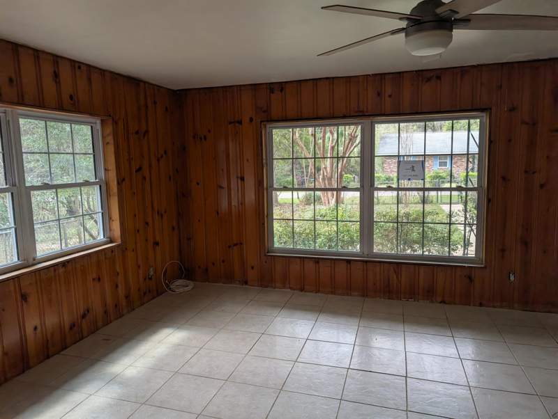 2 bedroom Detached at 3425 Laura Street, Campbell Park, Tallahassee — photo 4