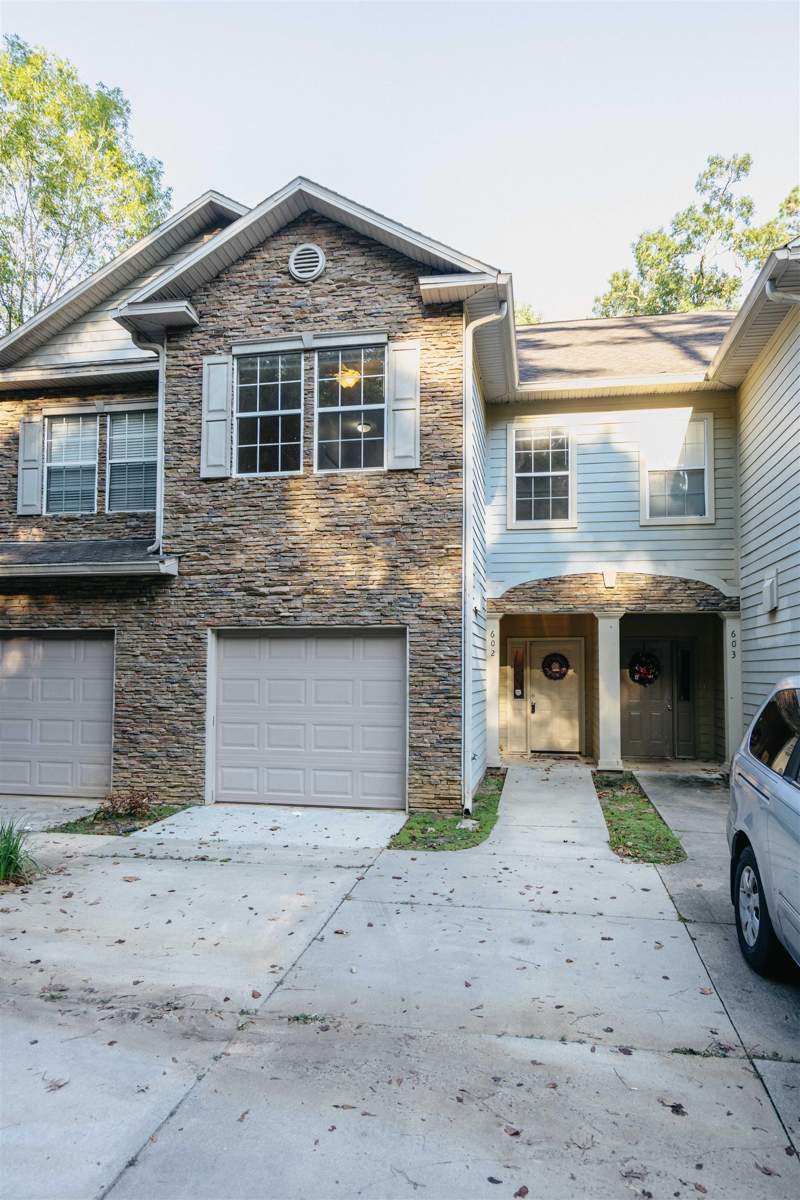 3 bedroom Condominium at 1325 Stone Road, Park at Stonebriar, Tallahassee — photo 2
