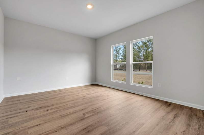 5 bedroom Detached at 142 Bedford Loop, Greystone, Crawfordville — photo 5