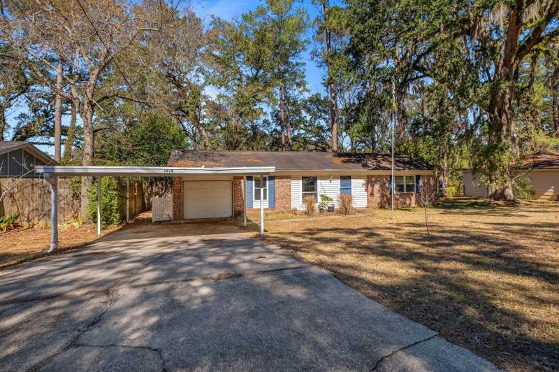 3 bedroom Detached at 1818 Doric Drive, Astoria Park, Tallahassee — photo 4