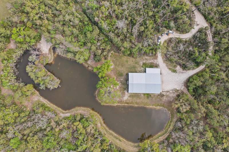 3 bedroom Detached at 539 NW 5th Avenue, Steinhatchee Sub, Steinhatchee — photo 2