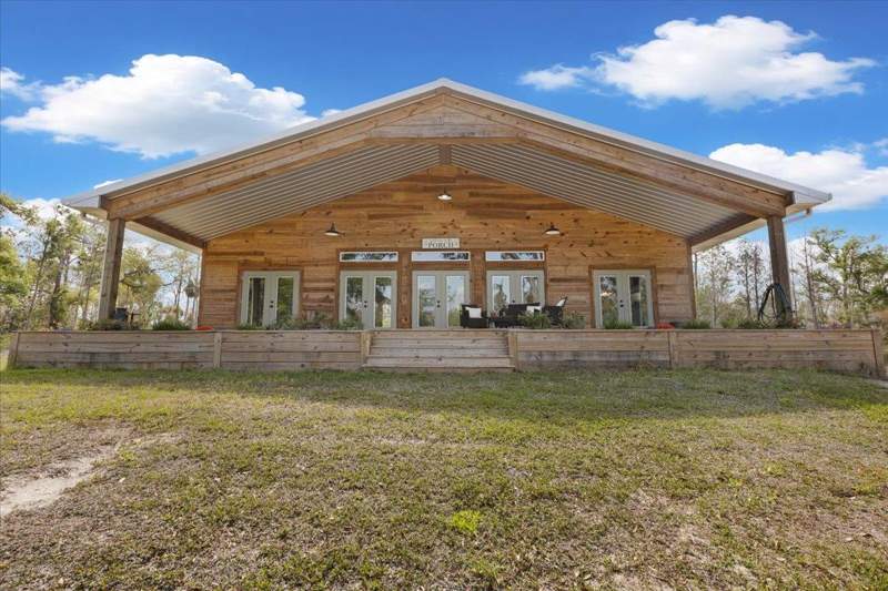3 bedroom Detached at 539 NW 5th Avenue, Steinhatchee Sub, Steinhatchee — photo 5