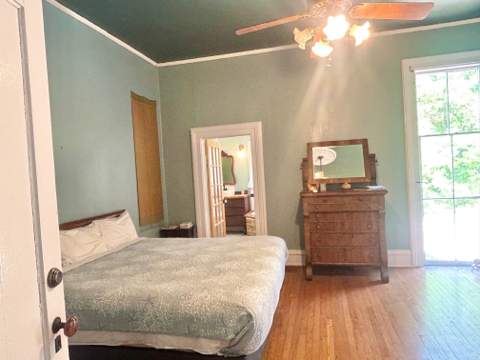 625 E Washington Street, Monticello FL - photo 16 of 57