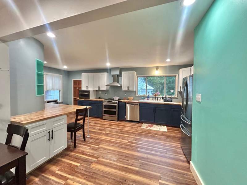 7 bedroom Detached at 625 E Washington Street, Andrew Denham Add, Monticello — photo 5