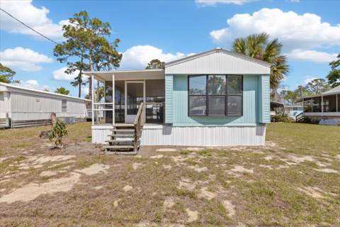 1707 NE Cypress Street, Steinhatchee FL - photo 6 of 35