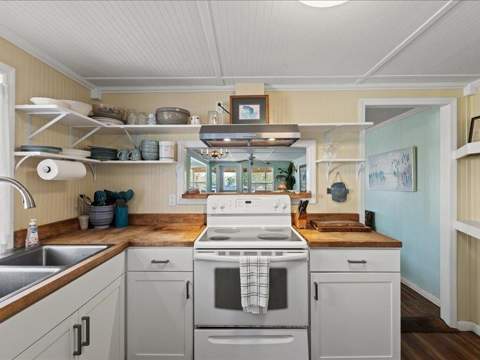 603 SE Riverside Drive, Steinhatchee FL - photo 19 of 51