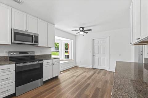 2464 Elfinwing Lane, Tallahassee FL - photo 6 of 47