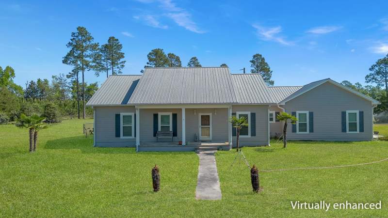 3 bedroom Detached at 505 Goodson Road, Quincy, Quincy — photo 5