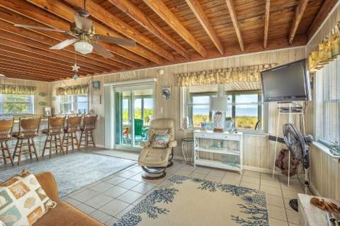 1505 Alligator Drive, Alligator Point FL - photo 14 of 45