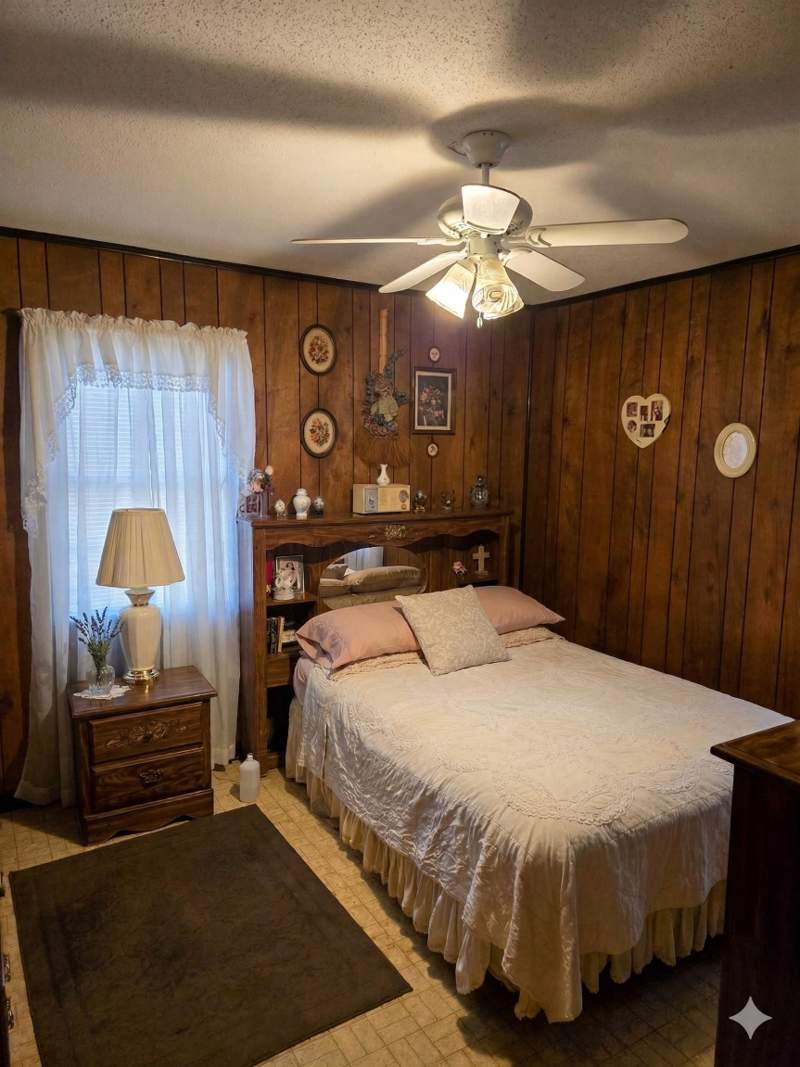 3 bedroom Detached at 870 Shady Lane, Autumn Woods, Monticello — photo 2