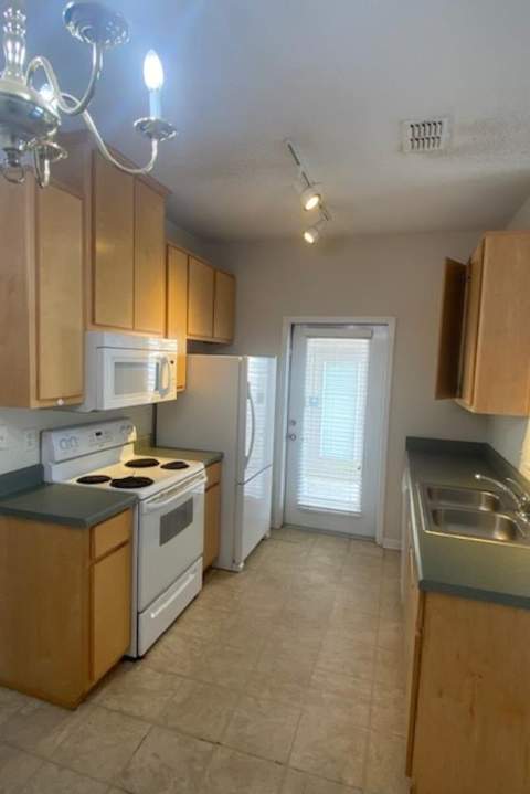 3149 Allison Marie Court, Tallahassee FL - photo 8 of 9