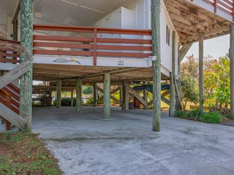 171 Harbour Point Drive, Crawfordville FL - photo 18 of 65