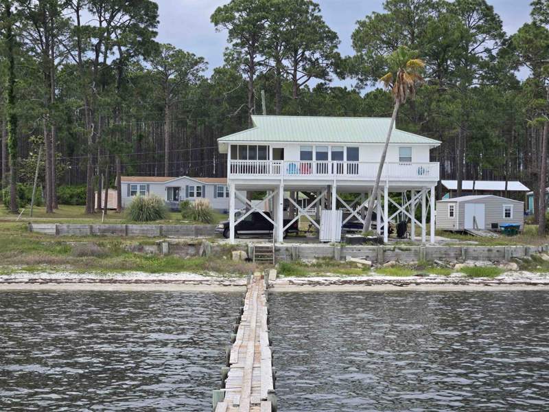 3 bedroom Detached at 3150 Highway 98, St James Island Park, Carrabelle — photo 5