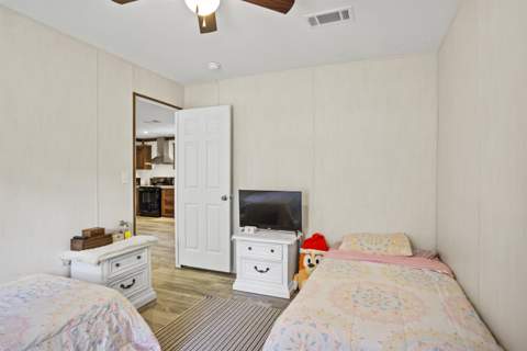 1001 Backforest Lane, Tallahassee FL - photo 23 of 41