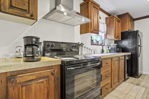 1001 Backforest Lane, Tallahassee FL - photo 9 of 41