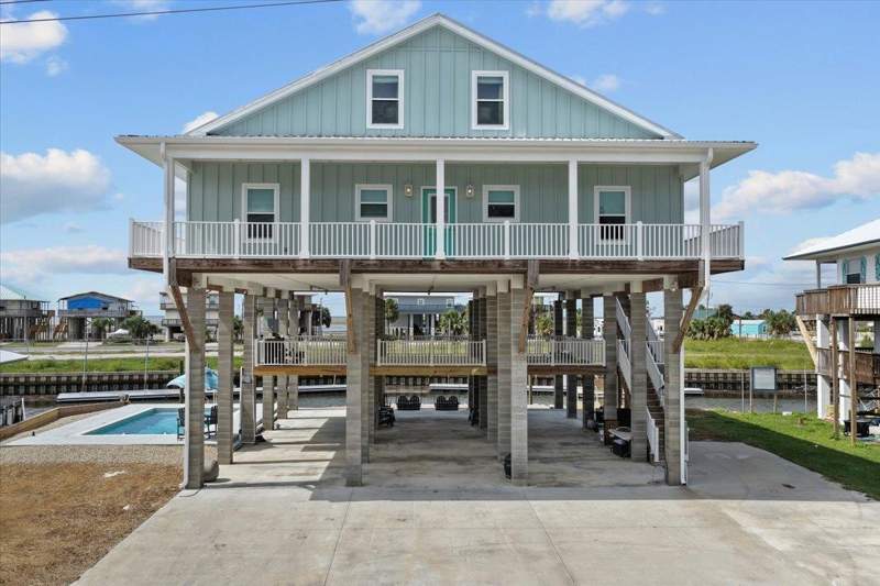 5 bedroom Detached at 20817 Marina Road, Keaton Beach Unit 1, Perry — photo 3