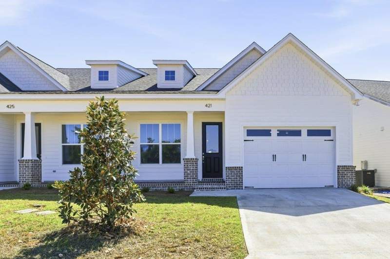 3 bedroom Townhouse at 417 Dartez Court, Fallschase, Tallahassee — photo 2