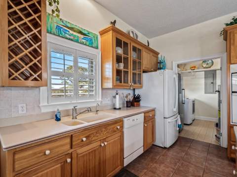 1039 Gulf Shore Boulevard, Alligator Point FL - photo 14 of 51