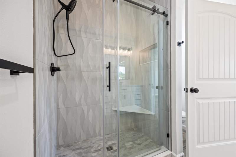 3 bedroom Detached at 241 SW Canopy Trail, Canopy Park, Madison — photo 5