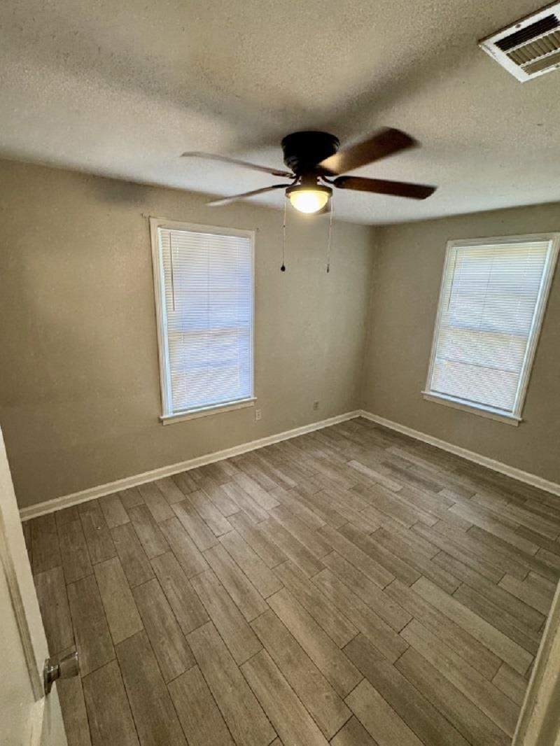 2 bedroom Detached at 1618 Elberta Drive, Elberta Empire, Tallahassee — photo 4