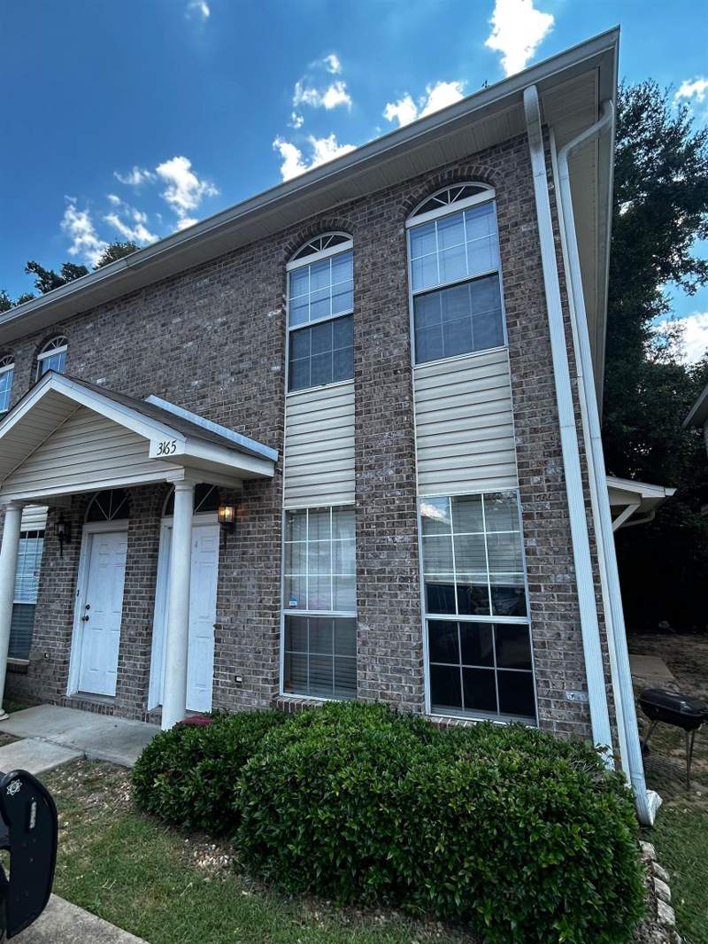 3 bedroom Townhouse at 3165 Allison Marie Court, Oak Wood, Tallahassee — photo 3