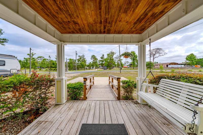 2 bedroom Detached at 196 Leslie Lane, Keaton Beach Ridge, Perry — photo 2