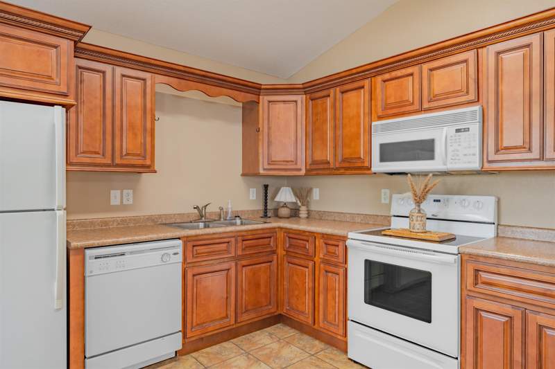 2 bedroom Detached at 196 Leslie Lane, Keaton Beach Ridge, Perry — photo 4