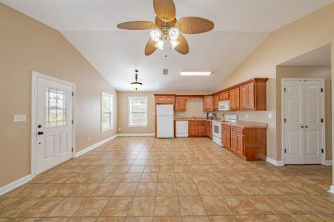 196 Leslie Lane, Perry FL - photo 6 of 40