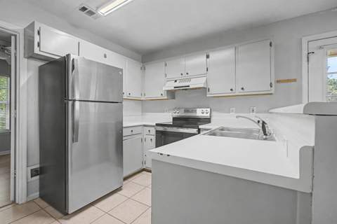 2178 S Timberwood Circle, Tallahassee FL - photo 16 of 48