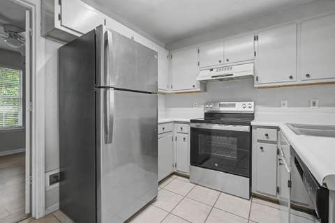 2178 S Timberwood Circle, Tallahassee FL - photo 17 of 48