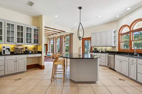 2604 Lucerne Drive, Tallahassee FL - photo 8 of 33