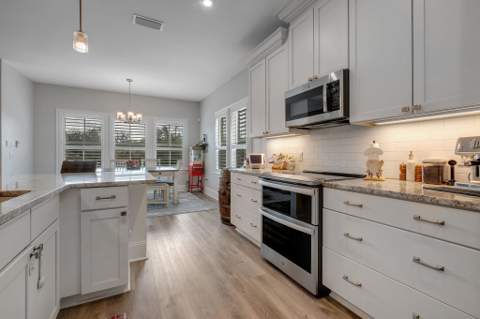 4425 Summerfield Drive, Tallahassee FL - photo 6 of 39