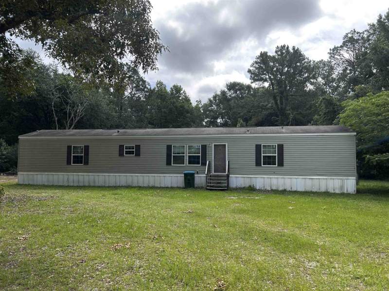 3 bedroom ManufacturedHome at 19 Centipede Drive, Greenlea Sub, Crawfordville — photo 2