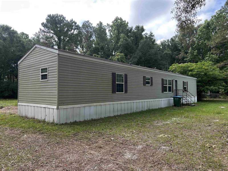 3 bedroom ManufacturedHome at 19 Centipede Drive, Greenlea Sub, Crawfordville — photo 3
