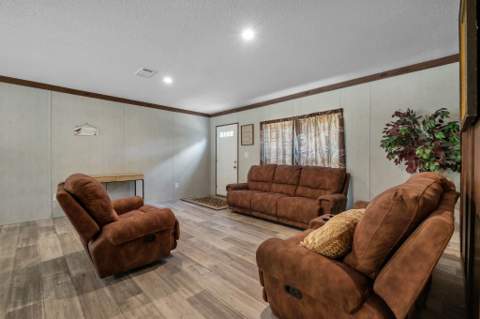 119 Crestwood Drive, Crawfordville FL - photo 10 of 42