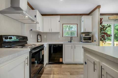 119 Crestwood Drive, Crawfordville FL - photo 13 of 42