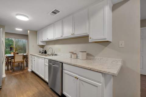 3036 Blair Stone Court, Tallahassee FL - photo 8 of 39