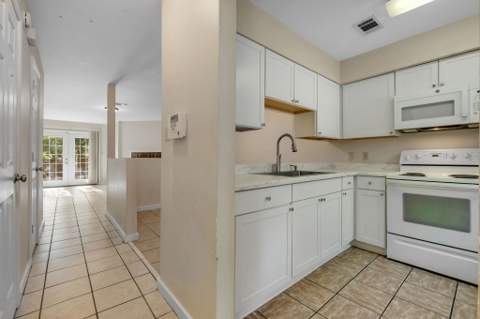1463 Fisher Lane, Tallahassee FL - photo 10 of 23